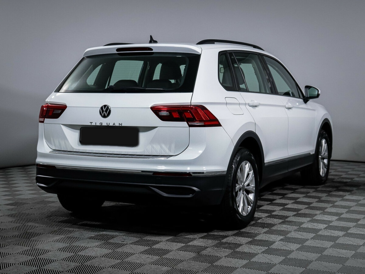 Volkswagen Tiguan II Рестайлинг, 2020 Фото №5