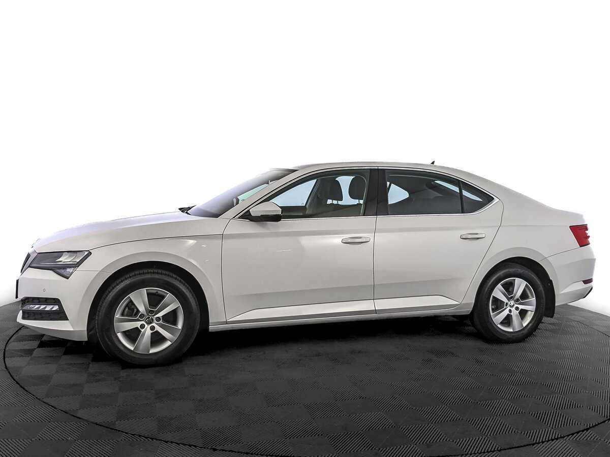 Skoda Superb, 2021 Фото №8