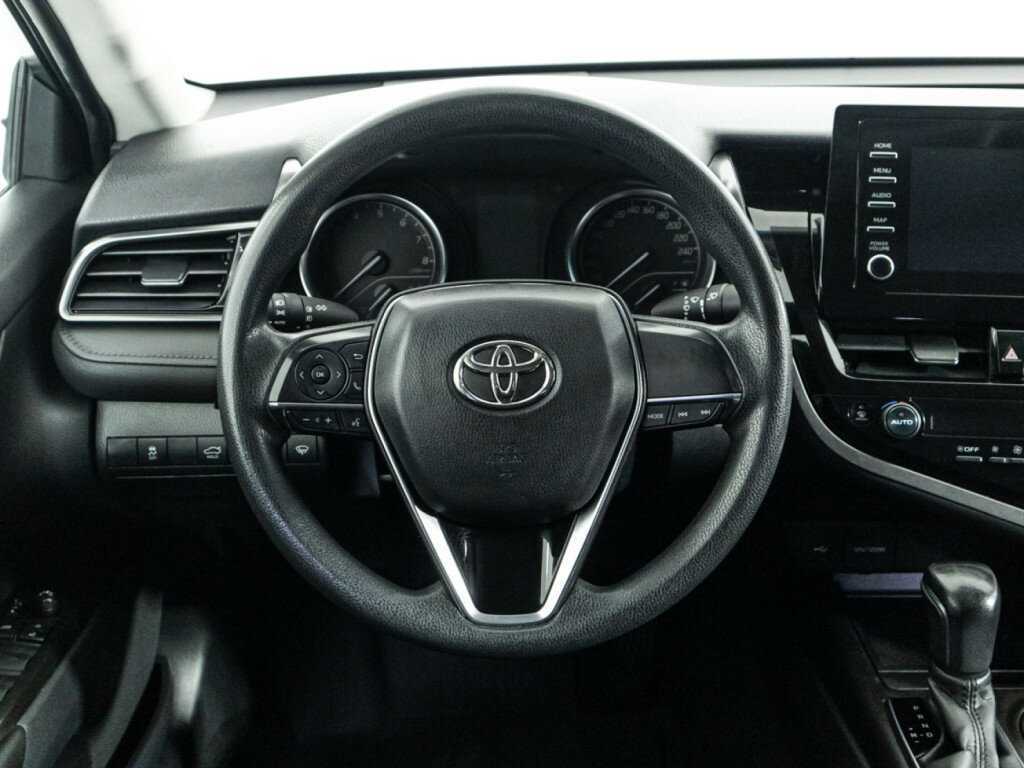 Toyota Camry, 2021 Фото №18