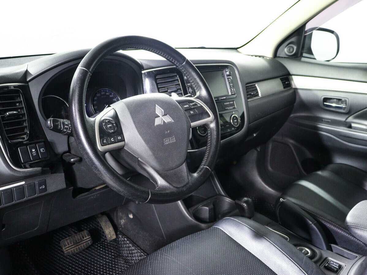 Mitsubishi Outlander, 2012 Фото №14