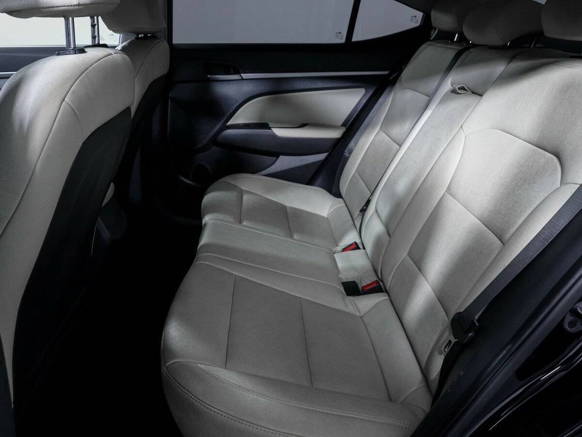 Hyundai Elantra, 2016 Фото №8