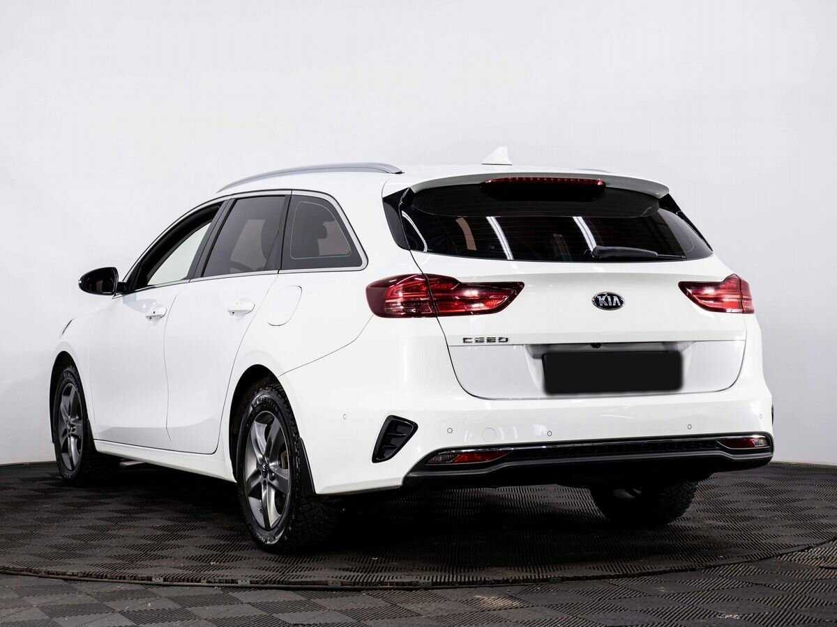 Kia Ceed, 2018 Фото №4