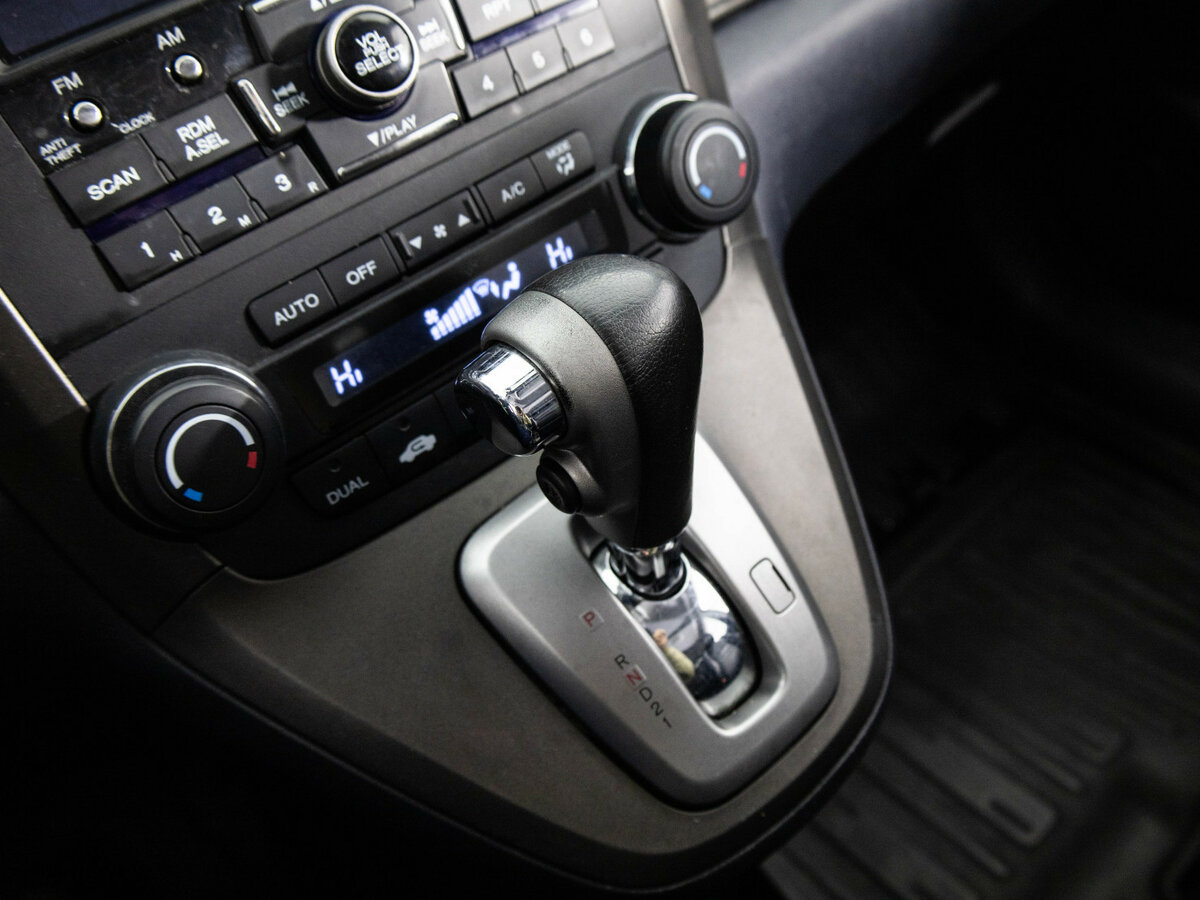 Honda CR-V III Рестайлинг, 2012 Фото №11