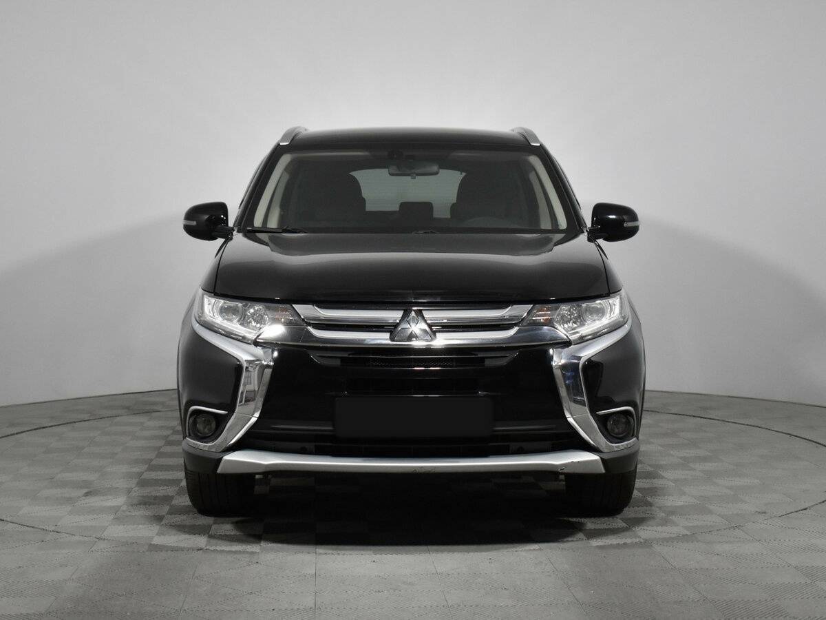 Mitsubishi Outlander, 2018 Фото №2