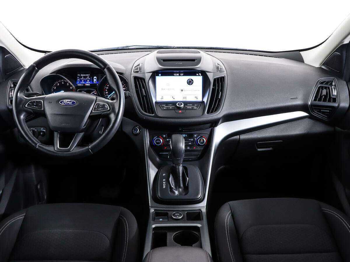 Ford Kuga, 2018 Фото №8