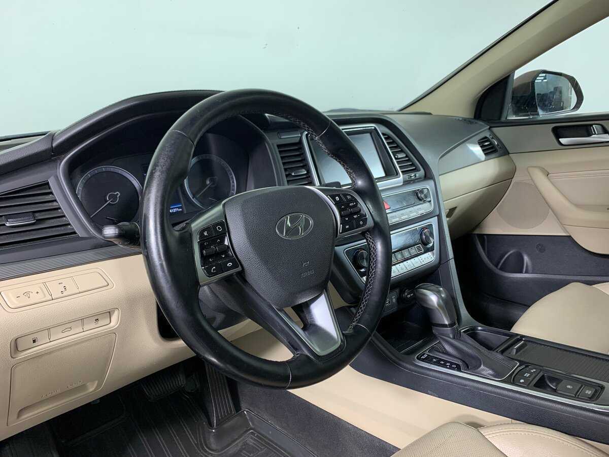 Hyundai Sonata, 2019 Фото №12