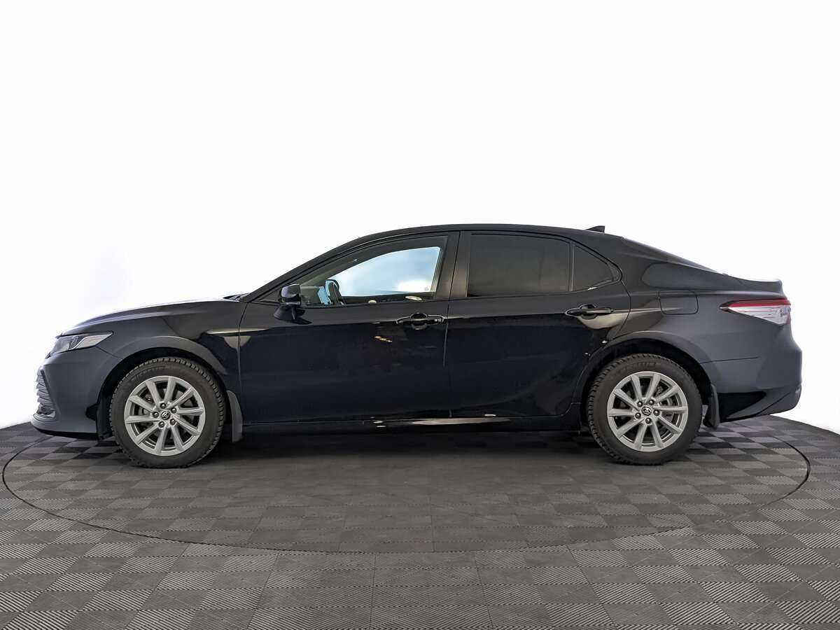 Toyota Camry, 2022 Фото №8