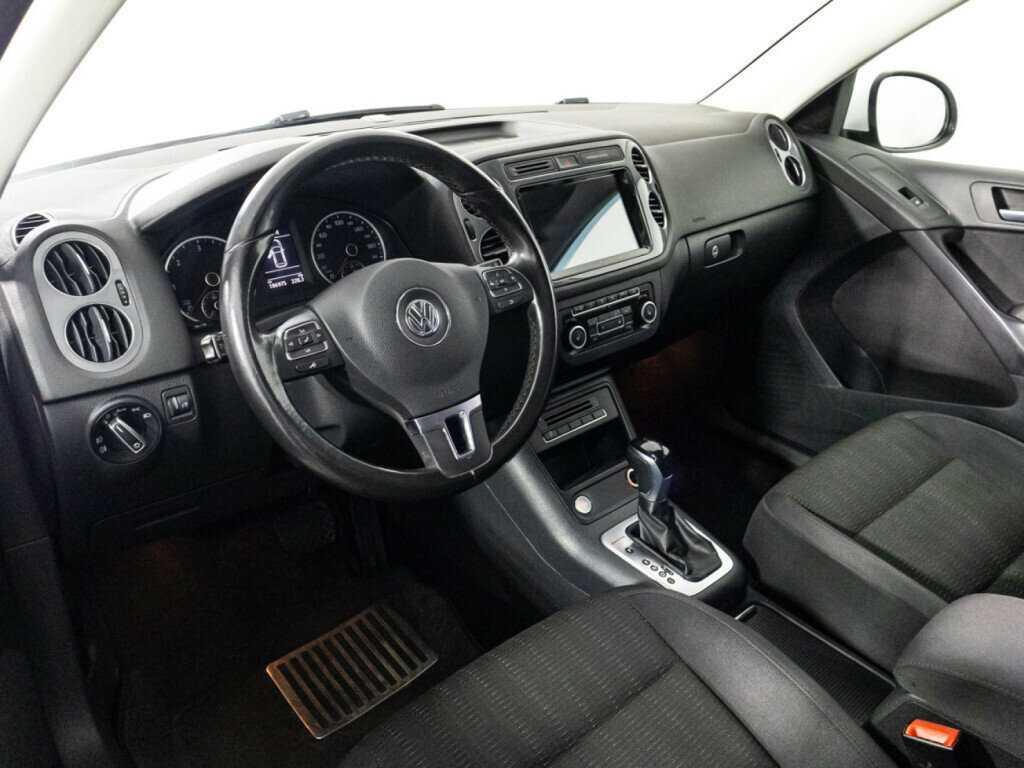 Volkswagen Tiguan, 2012 Фото №11