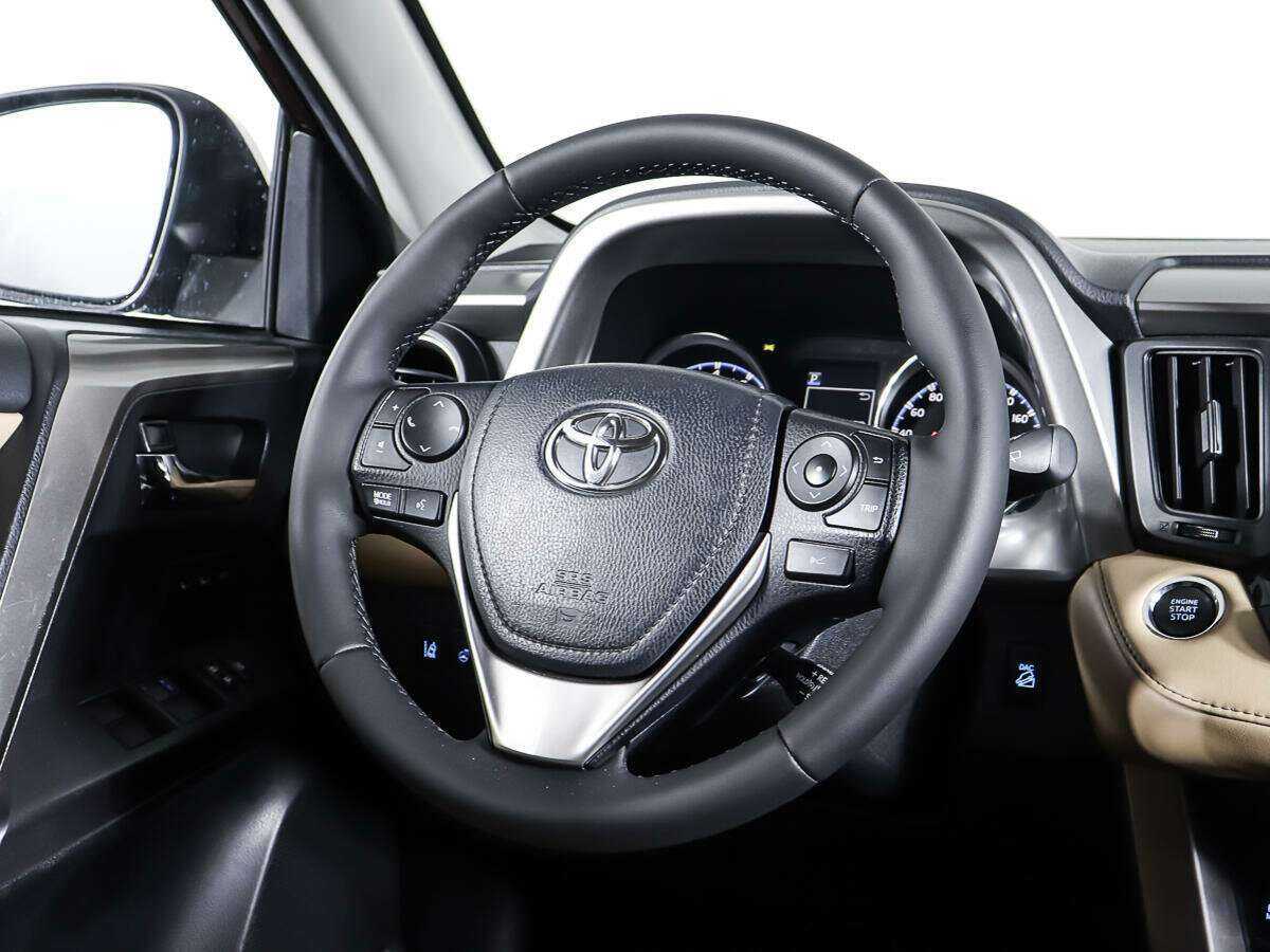 Toyota RAV4, 2018 Фото №14