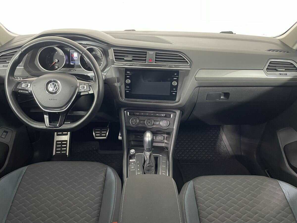Volkswagen Tiguan, 2019 Фото №7