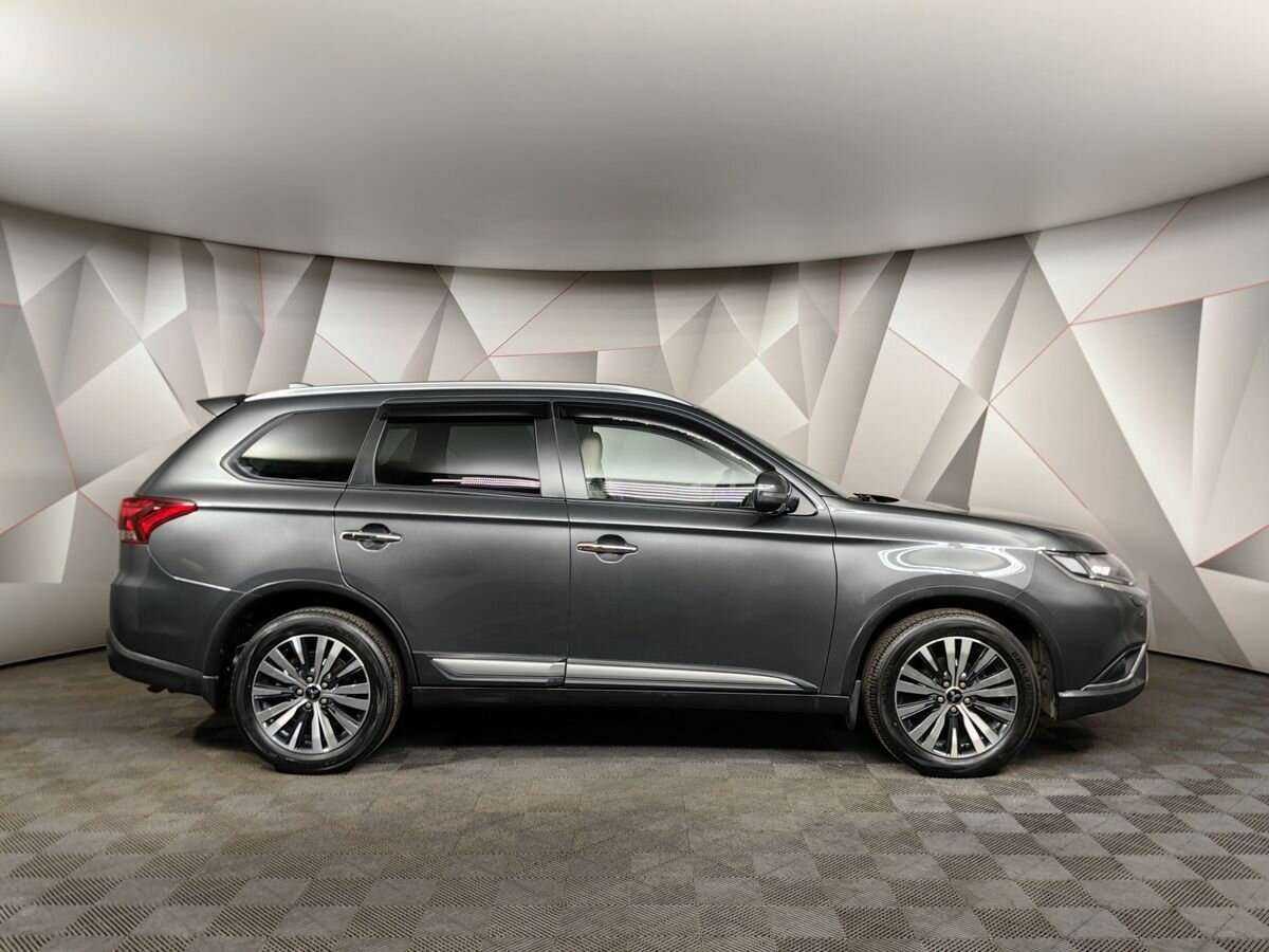 Mitsubishi Outlander, 2019 Фото №6