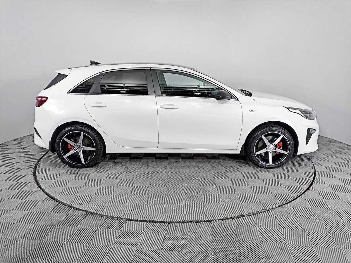 Kia Ceed, 2018 Фото №4