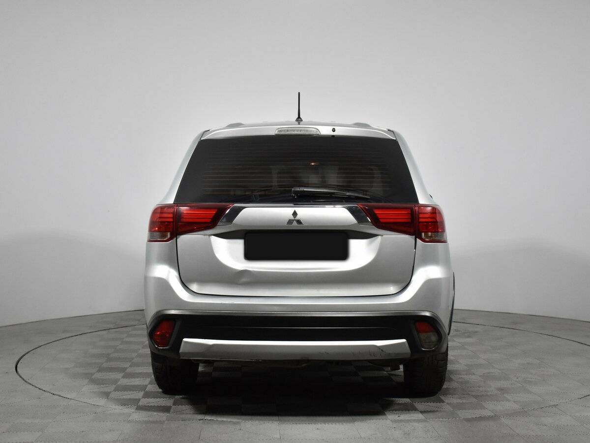 Mitsubishi Outlander, 2015 Фото №6