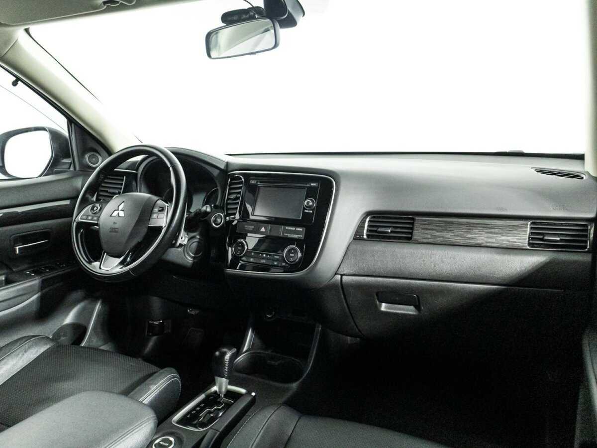 Mitsubishi Outlander, 2015 Фото №9