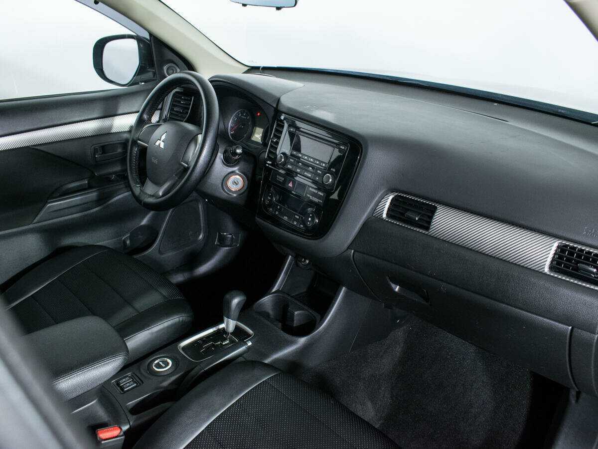 Mitsubishi Outlander, 2014 Фото №9