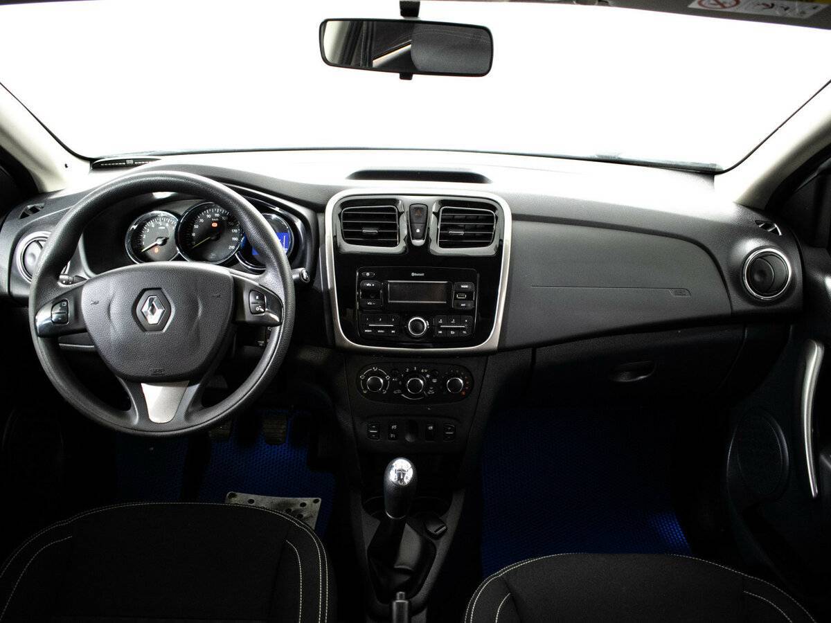 Renault Logan, 2017 Фото №11