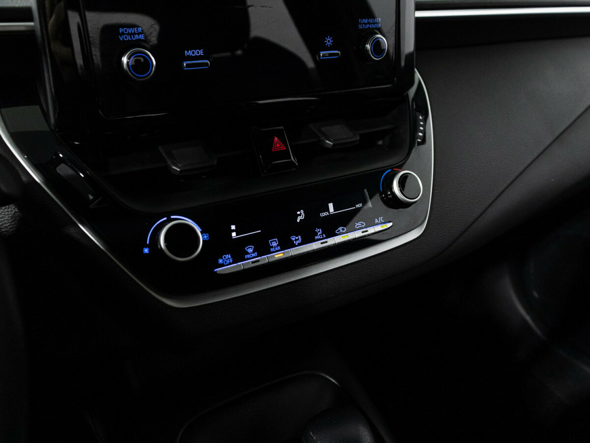 Toyota Corolla XII (E210), 2020 Фото №15