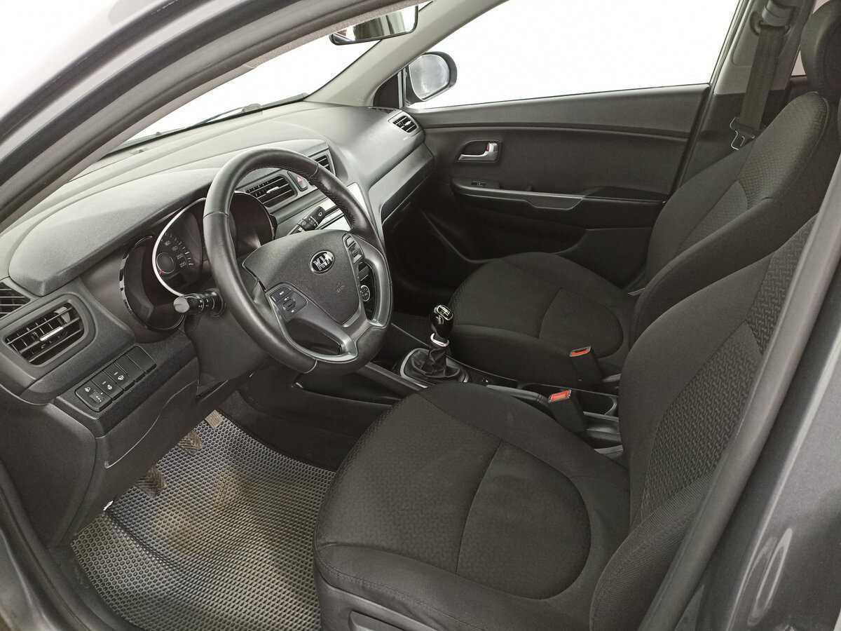 Kia Rio, 2016 Фото №16