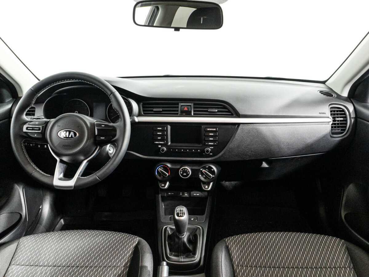 Kia Rio, 2017 Фото №13