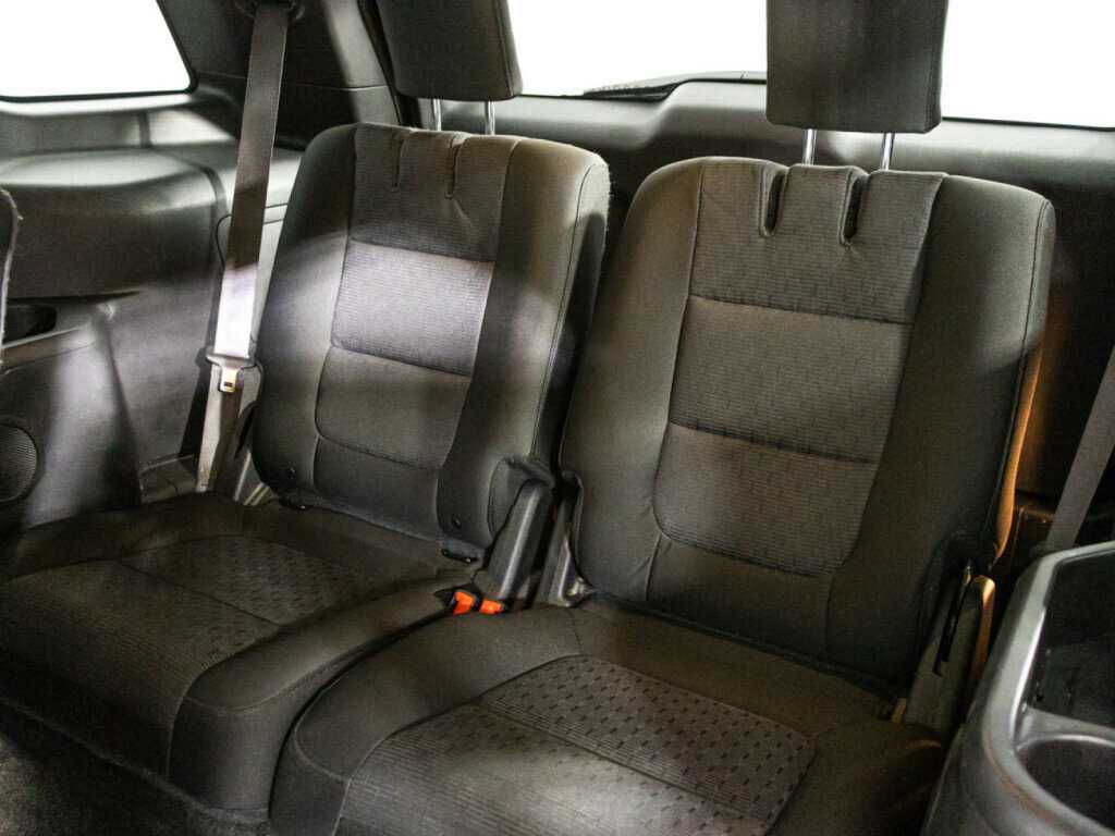 Ford Explorer, 2015 Фото №15