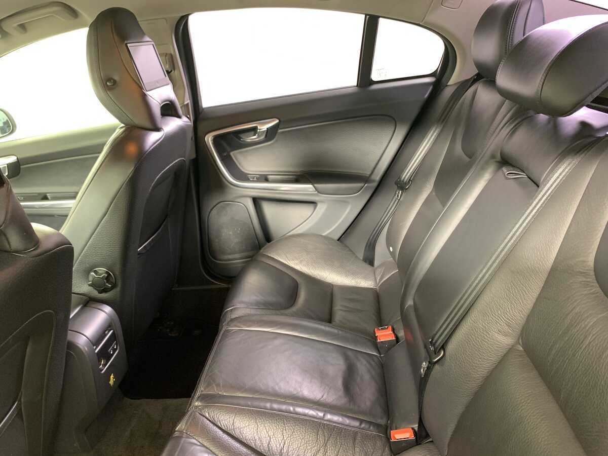 Volvo S60, 2013 Фото №18