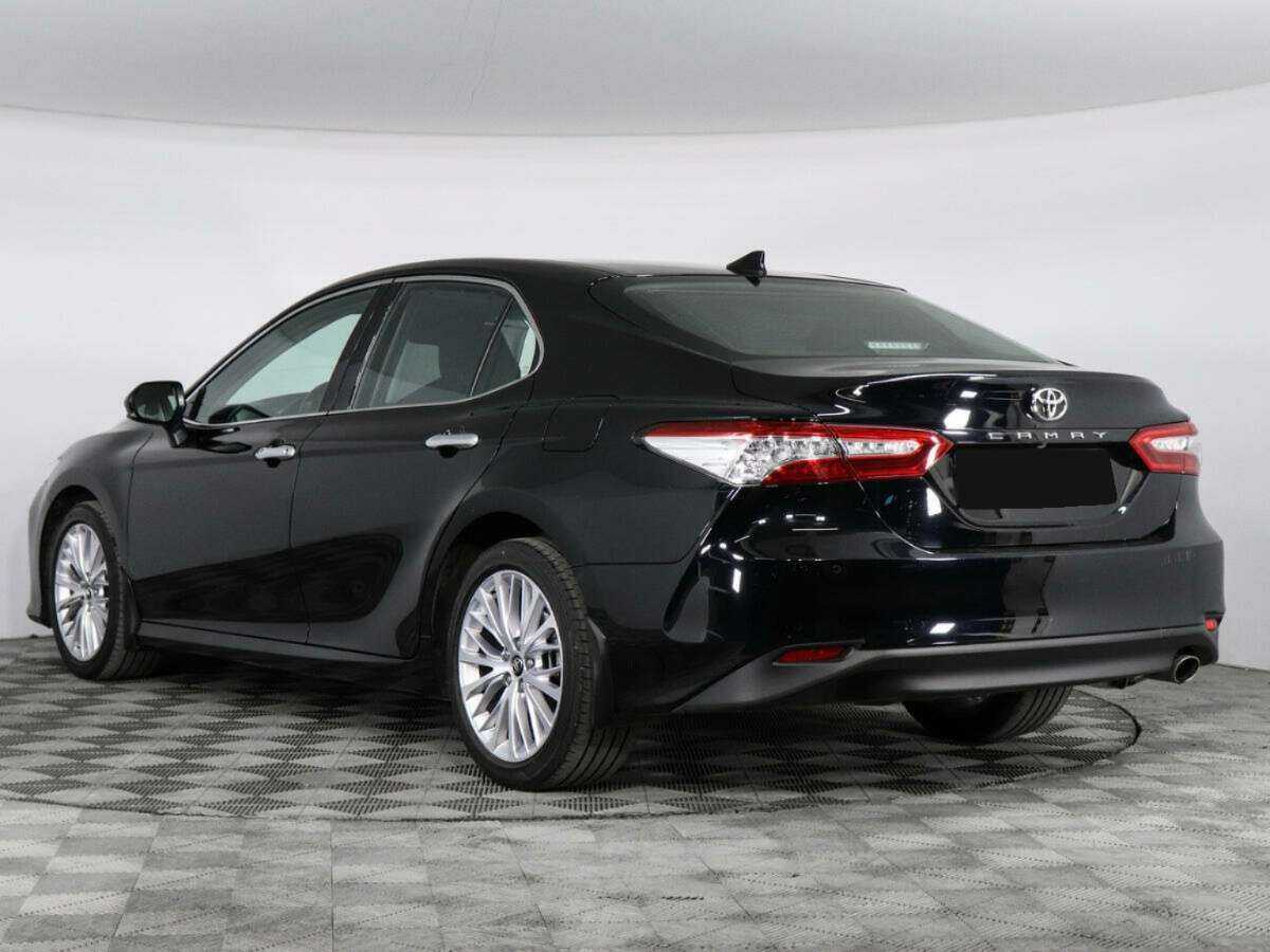 Toyota Camry, 2018 Фото №7