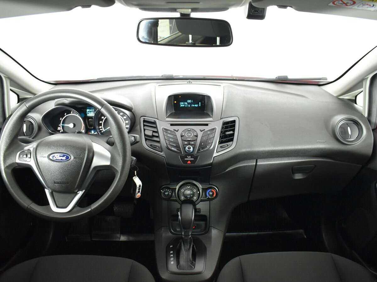 Ford Fiesta, 2019 Фото №9