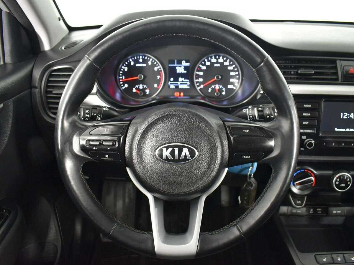 Kia Rio X-Line, 2019 Фото №9