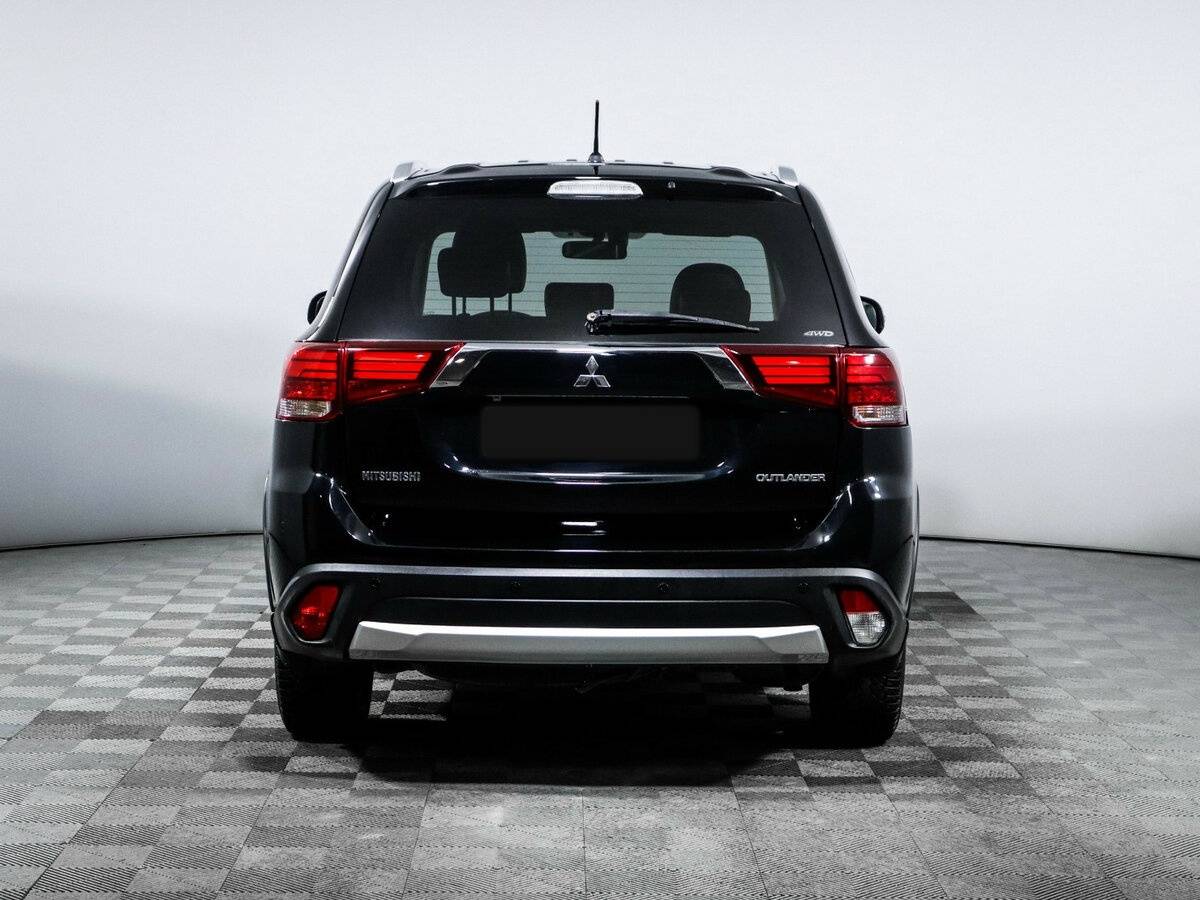 Mitsubishi Outlander III Рестайлинг 2, 2015 Фото №6