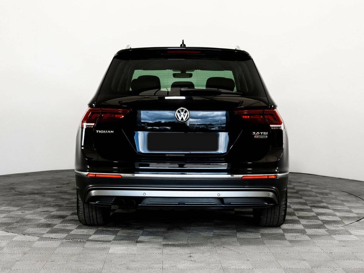 Volkswagen Tiguan, 2018 Фото №5