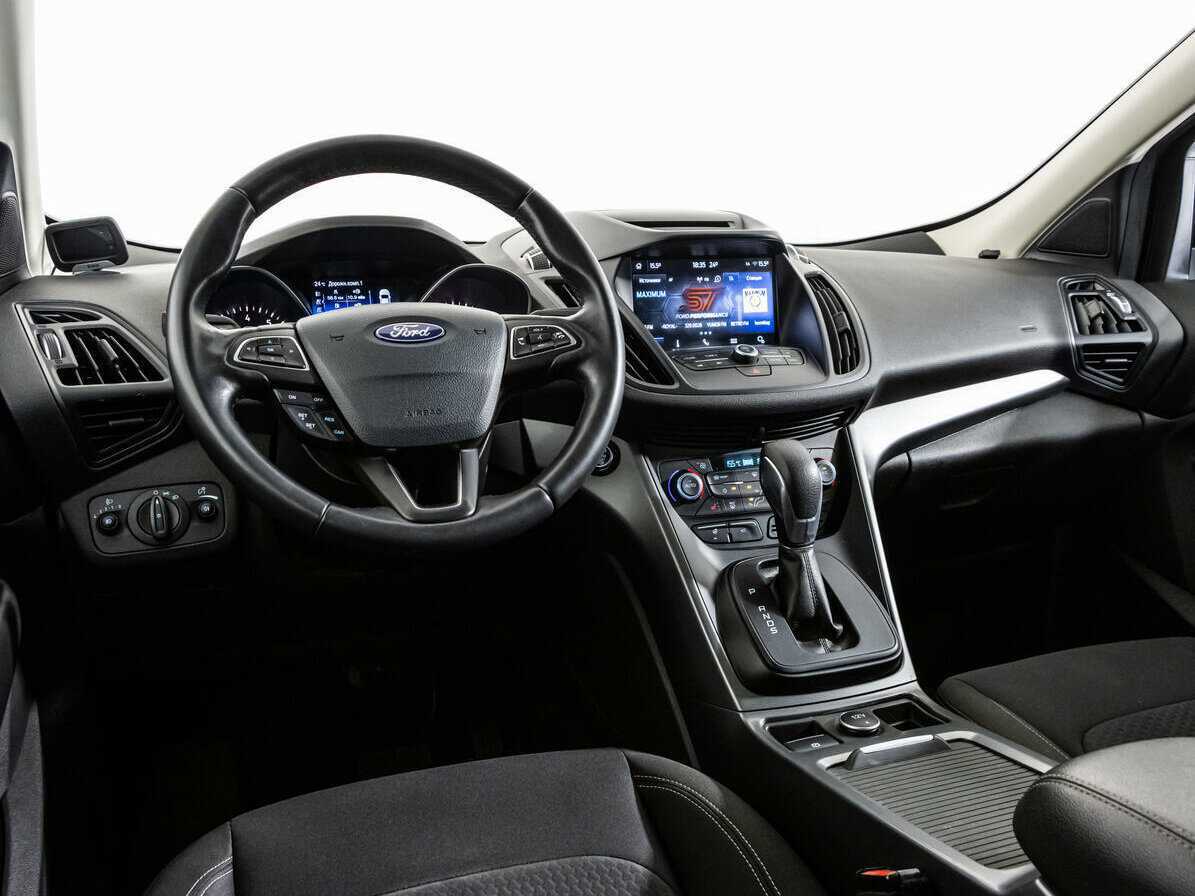 Ford Kuga, 2018 Фото №9