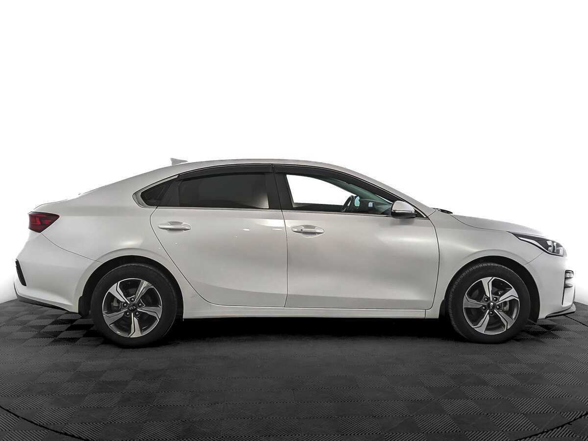 Kia Cerato, 2021 Фото №4
