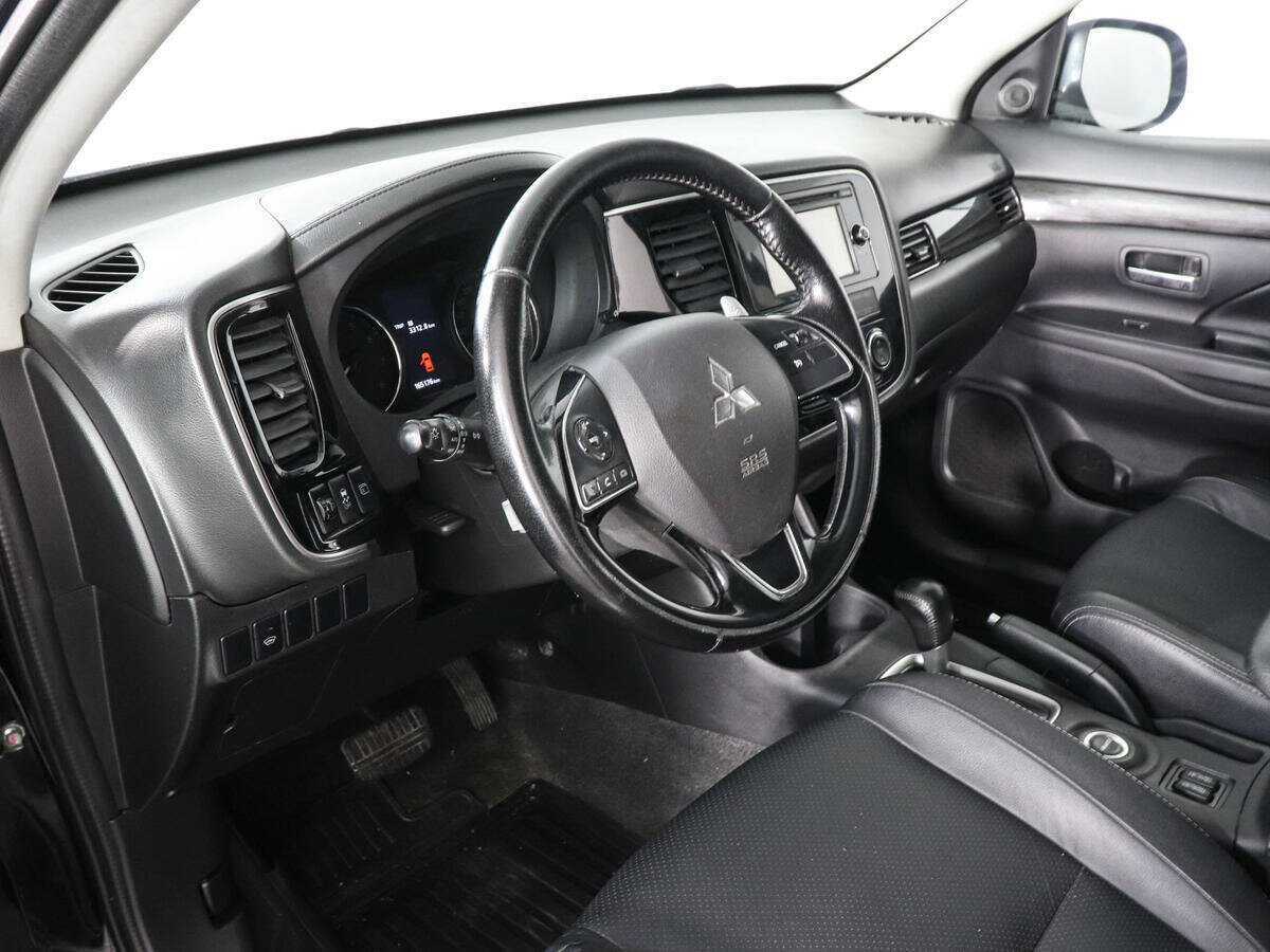 Mitsubishi Outlander, 2016 Фото №9