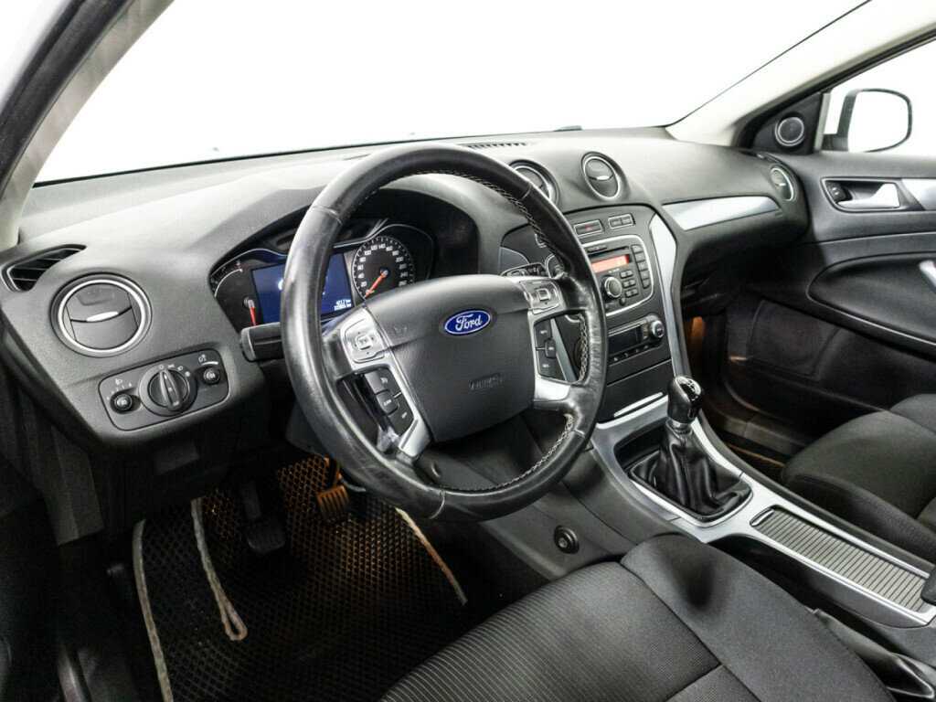 Ford Mondeo, 2014 Фото №11