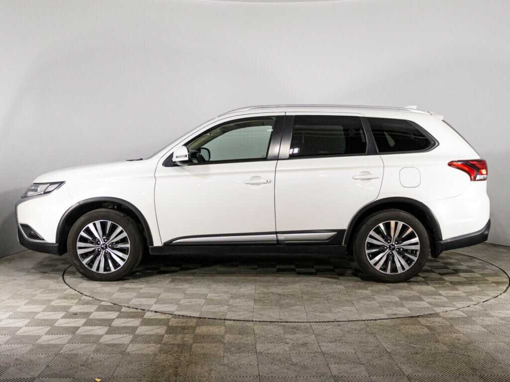 Mitsubishi Outlander, 2020 Фото №8