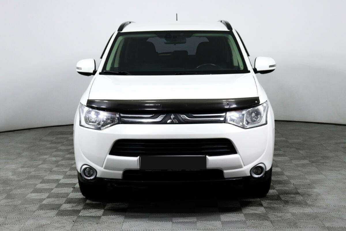 Mitsubishi Outlander, 2013 Фото №2