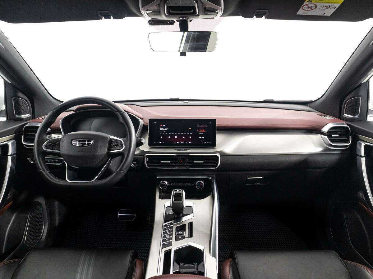 Geely Coolray, 2021 Фото №13