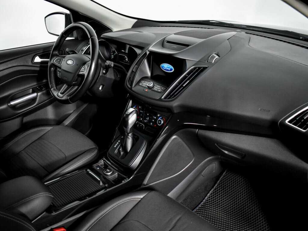 Ford Kuga, 2017 Фото №13