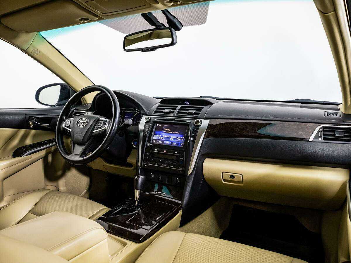 Toyota Camry, 2015 Фото №8