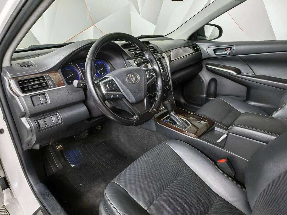 Toyota Camry, 2017 Фото №15