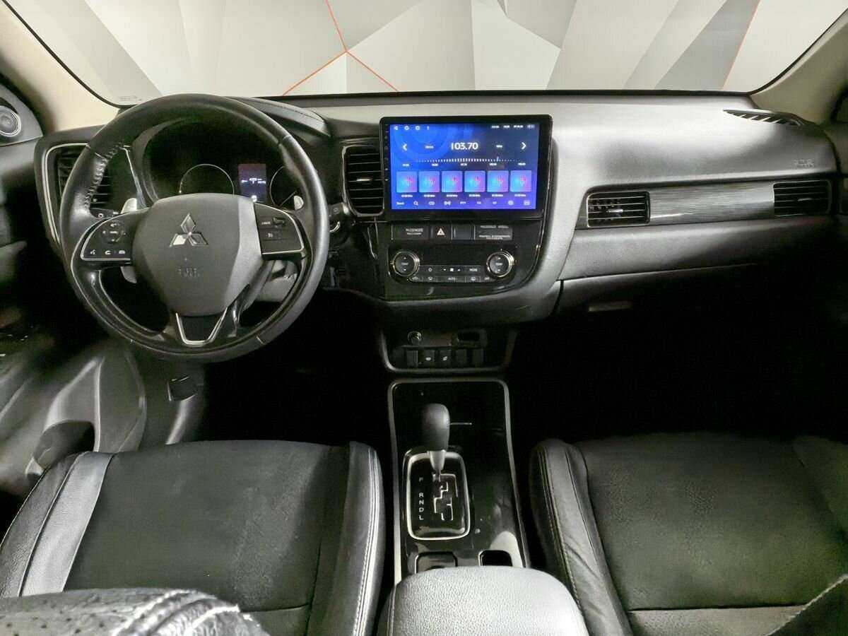 Mitsubishi Outlander, 2017 Фото №10