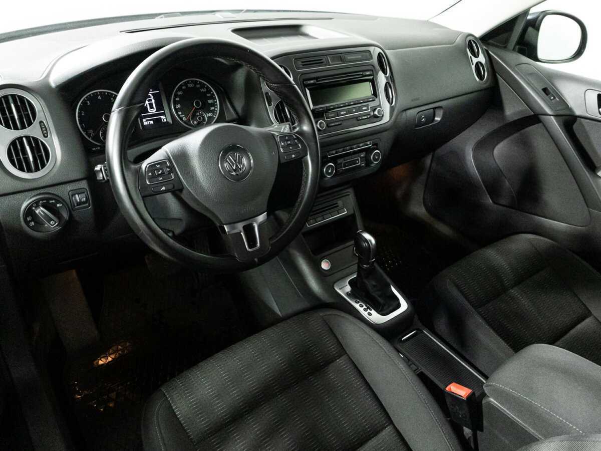 Volkswagen Tiguan, 2015 Фото №11