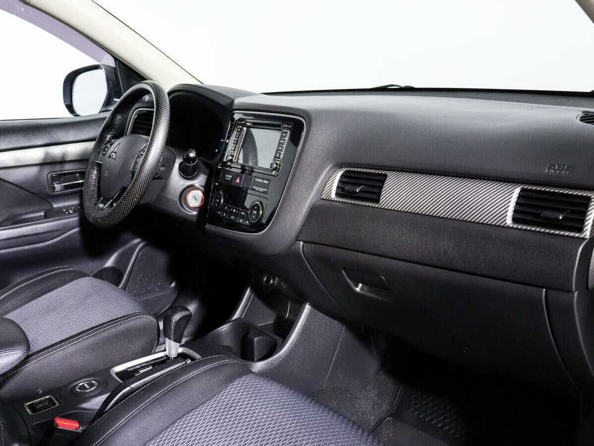 Mitsubishi Outlander, 2016 Фото №9
