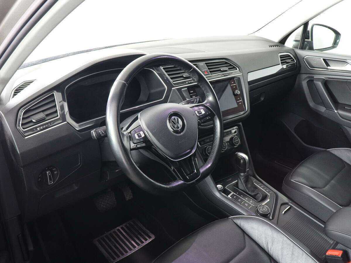 Volkswagen Tiguan, 2017 Фото №9