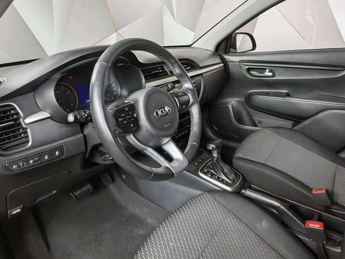Kia Rio X-Line, 2019 Фото №9