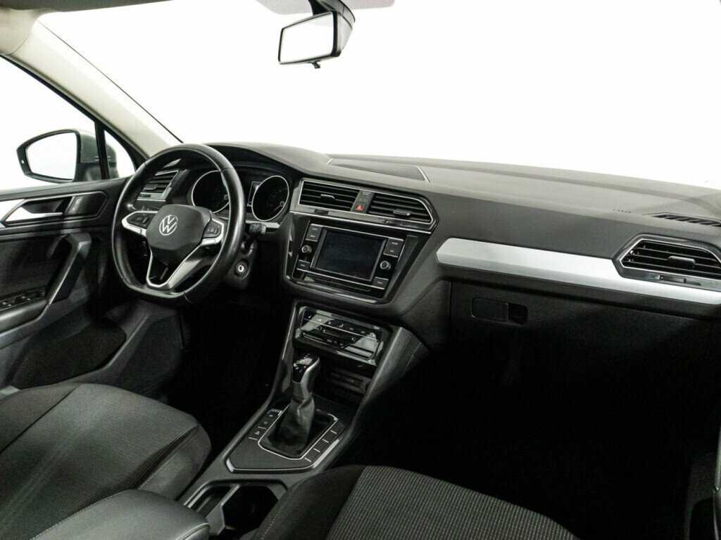 Volkswagen Tiguan, 2021 Фото №9