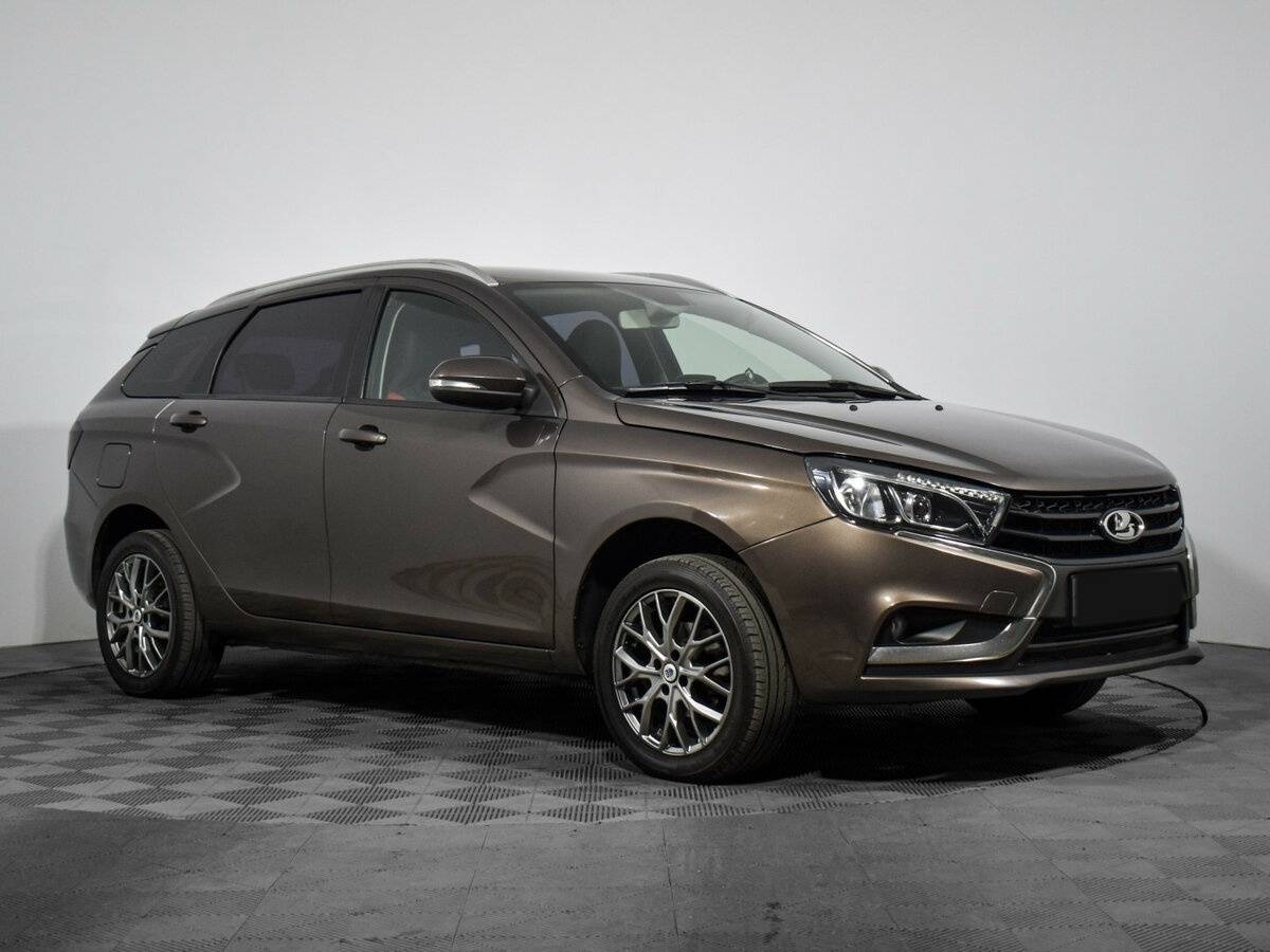 Lada (ВАЗ) Vesta SW I, 2018 Фото №3
