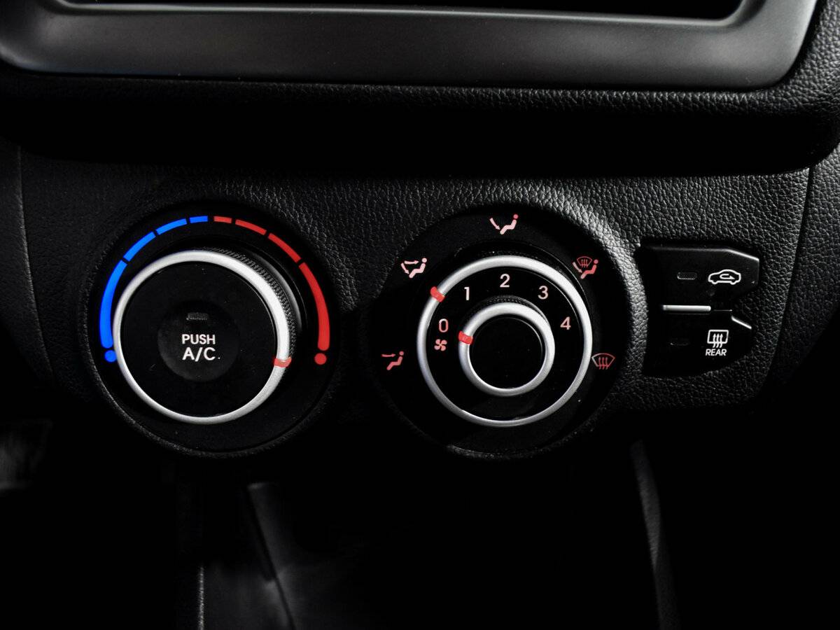 Kia Rio III, 2012 Фото №14