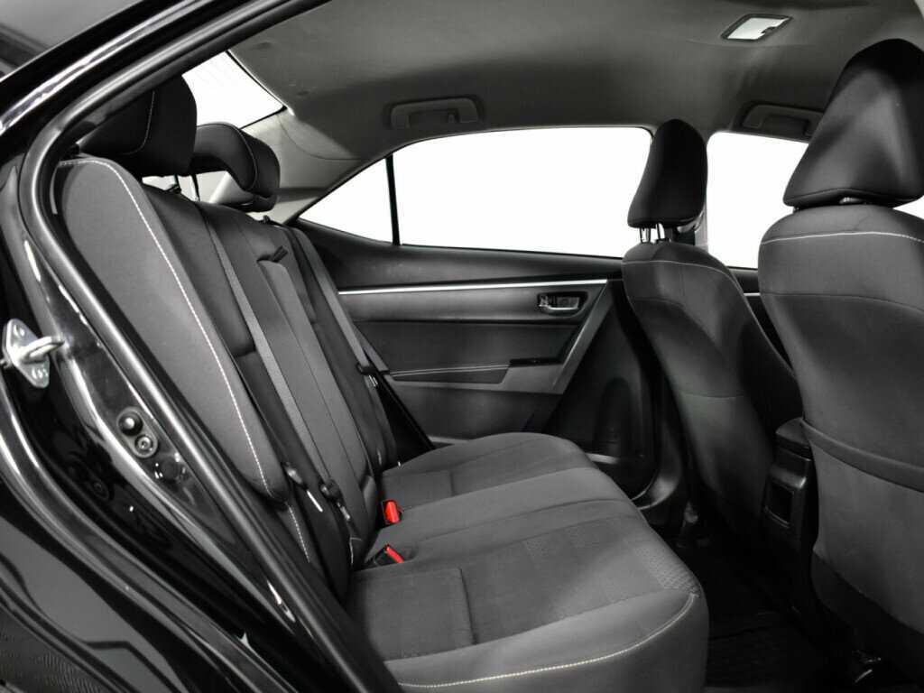 Toyota Corolla, 2018 Фото №10