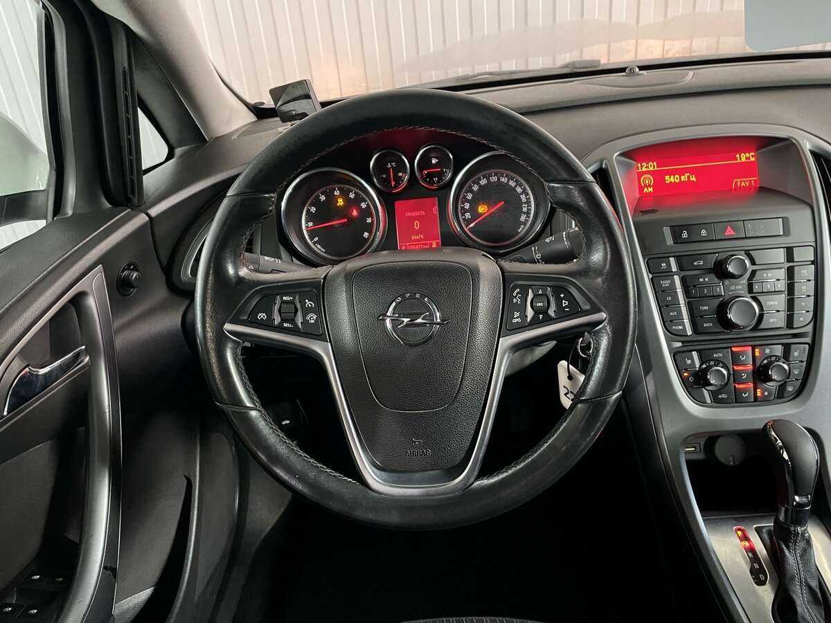 Opel Astra, 2013 Фото №10